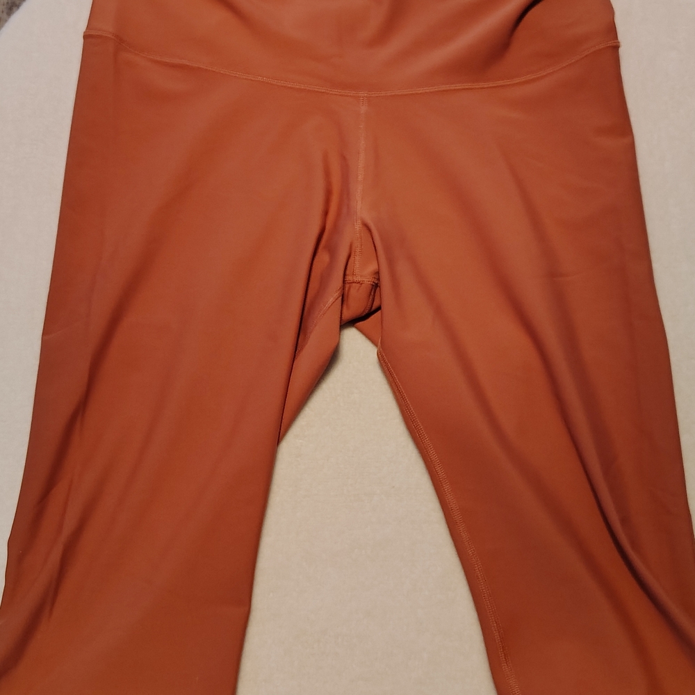 Old Navy Women's Rust Leggings
